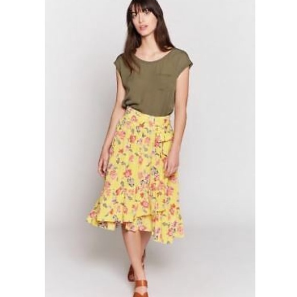 Joie Denisha Floral Silk Wrap Skirt EUC - Picture 8 of 9